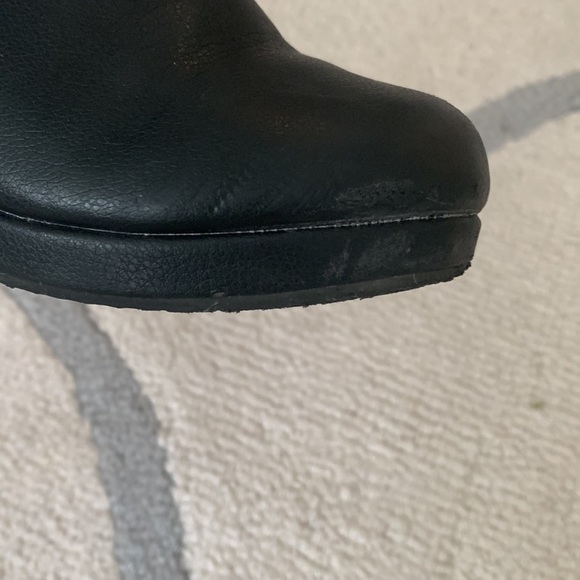 Girls Michael Kors boots, size 12 - Picture 12 of 15